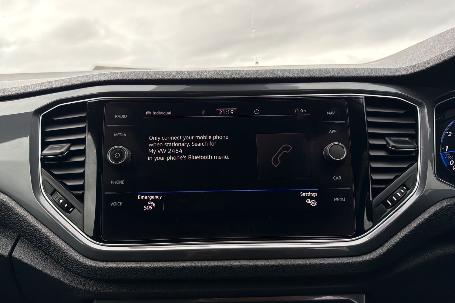 Used Volkswagen T-Roc 2021 for sale - 77675061: Photo 8