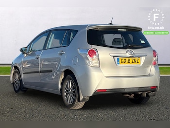 Used Toyota Verso 2018 for sale - 77593589: Photo