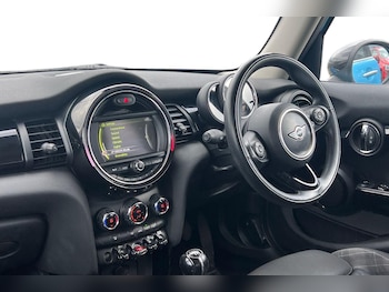 Used MINI Hatch 2017 for sale - 78939578: Photo