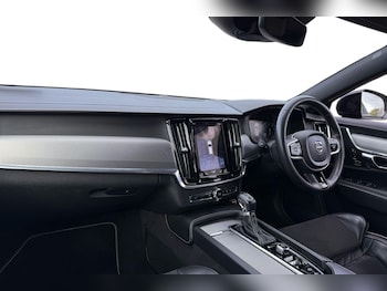 Used Volvo V90 2020 for sale - 75489563: Photo