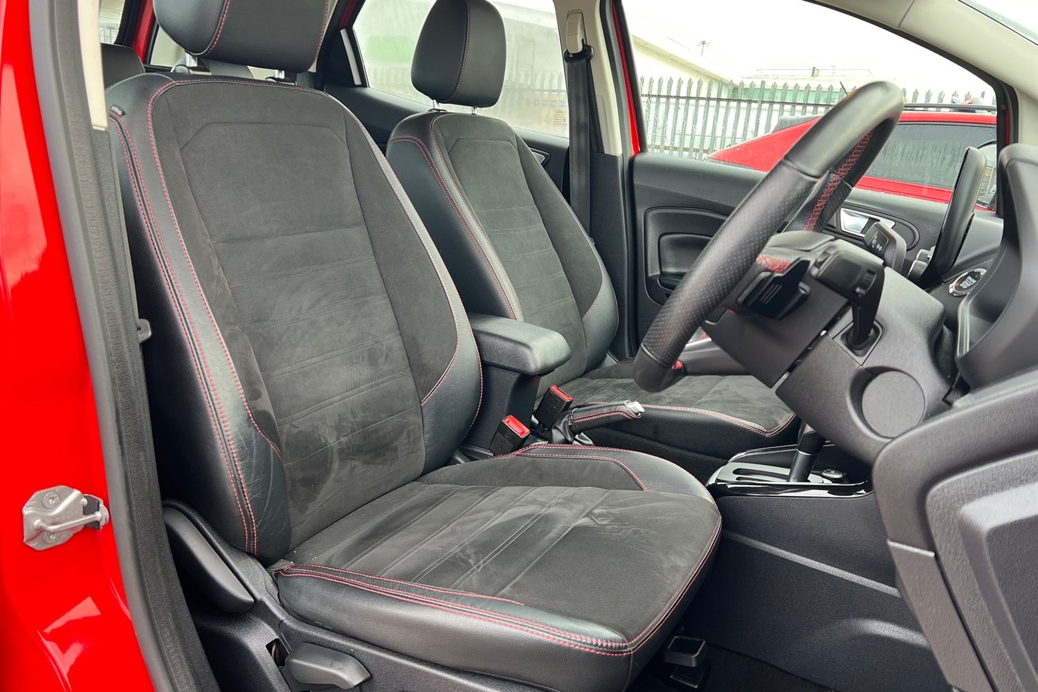 Used Ford Ecosport 2018 for sale - 77321849: Photo 20