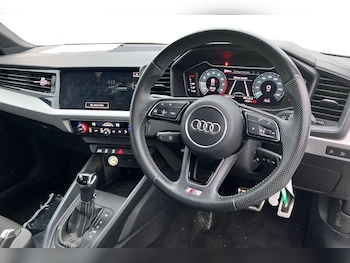 Used Audi A1 2019 for sale - 76649264: Photo
