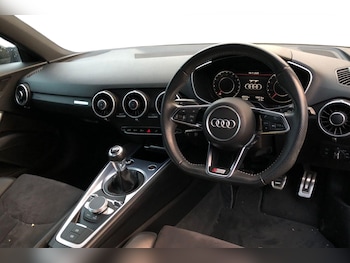 Used Audi TT 2018 for sale - 76916375: Photo