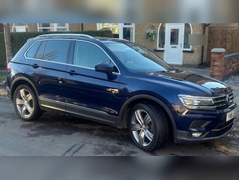 Used Volkswagen Tiguan 2019 for sale - 76876116: Photo