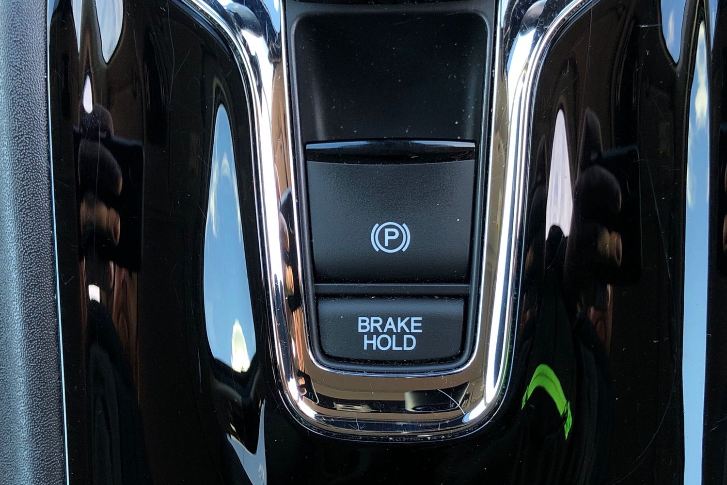 Used Honda HR-V 2018 for sale - 76368701: Photo 14