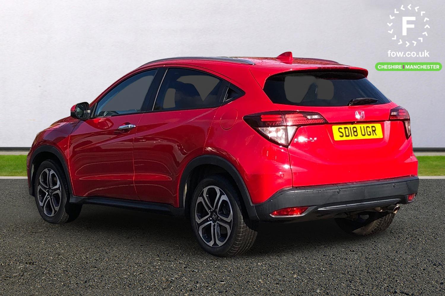 Used Honda HR-V 2018 for sale - 76368701: Photo 2