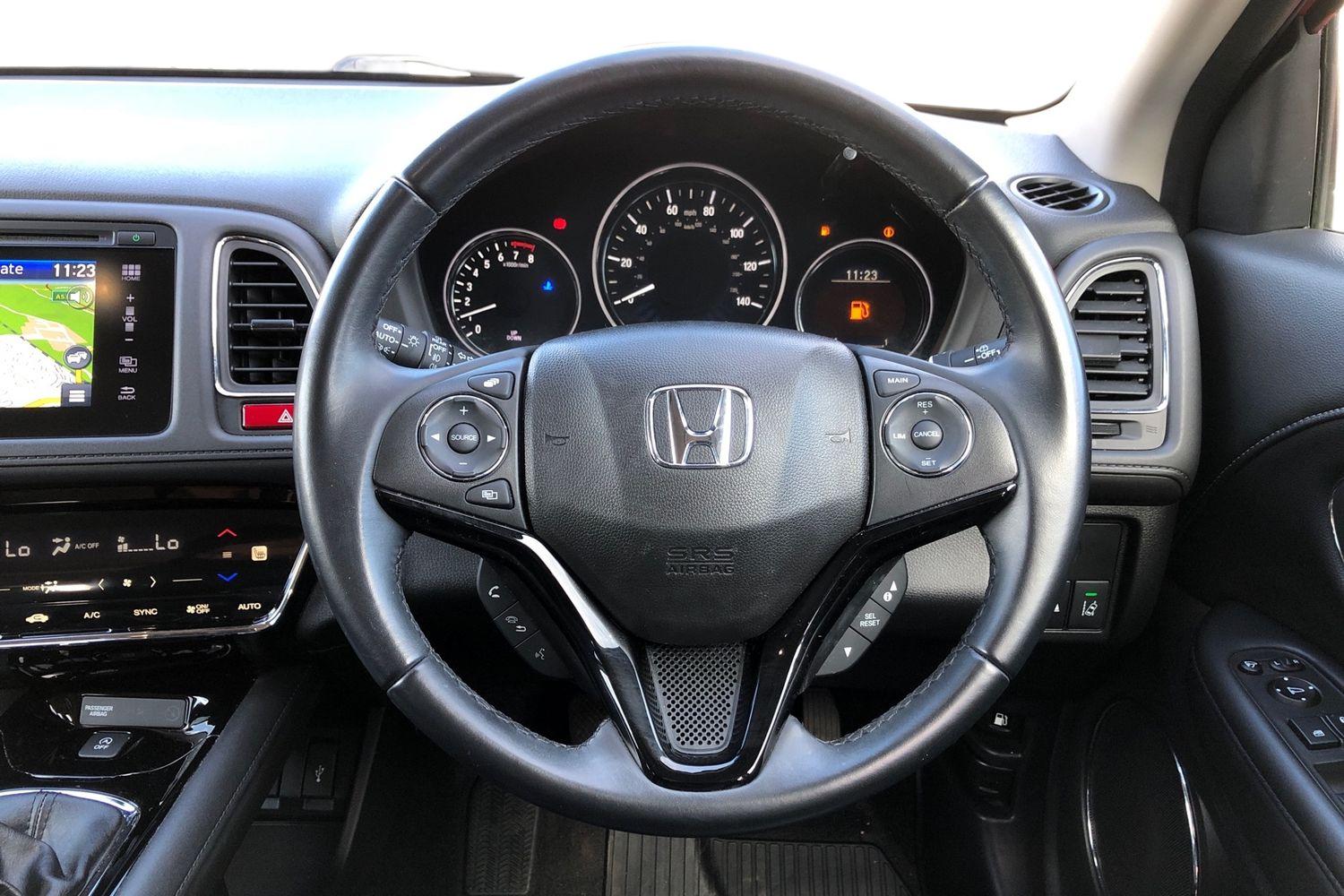 Used Honda HR-V 2018 for sale - 76368701: Photo 5