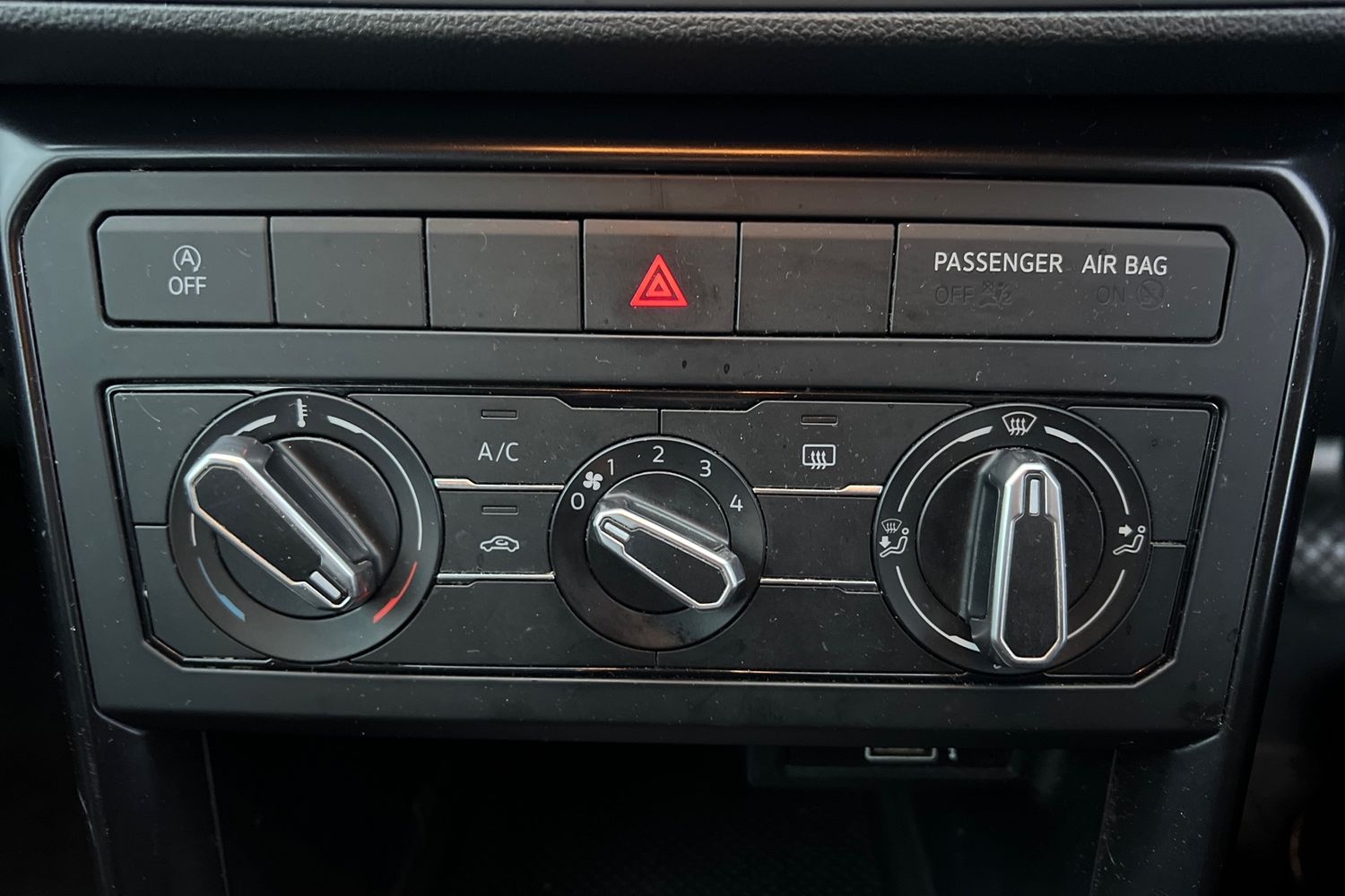 Used Volkswagen T-Cross 2019 for sale - 76836284: Photo 9