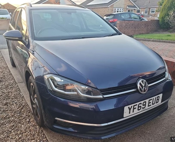 Used Volkswagen Golf 2019 for sale - 76197629: Photo 1