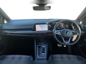 Used Volkswagen Golf 2020 for sale - 77527720: Photo