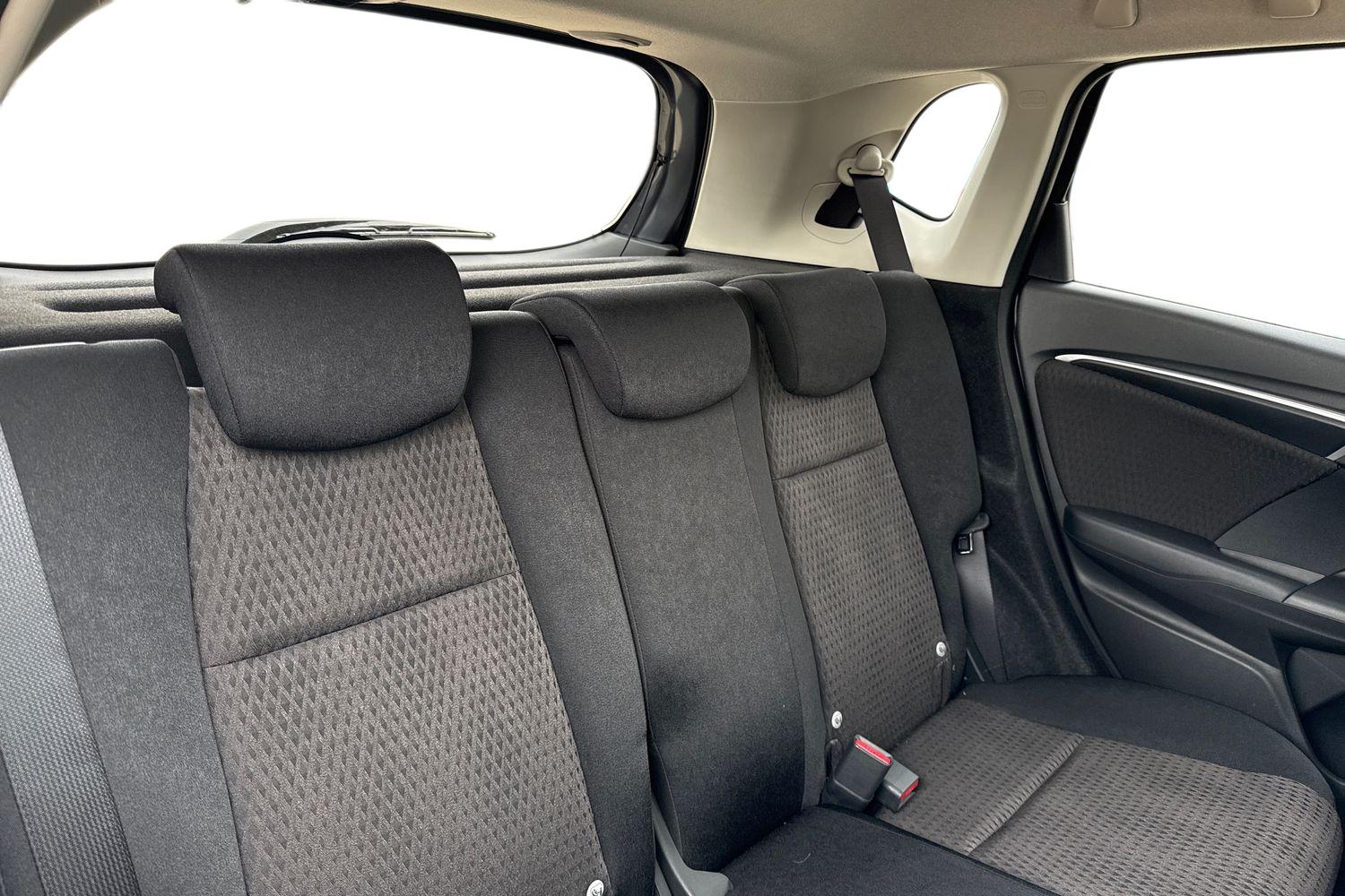 Used Honda Jazz 2019 for sale - 76274748: Photo 14