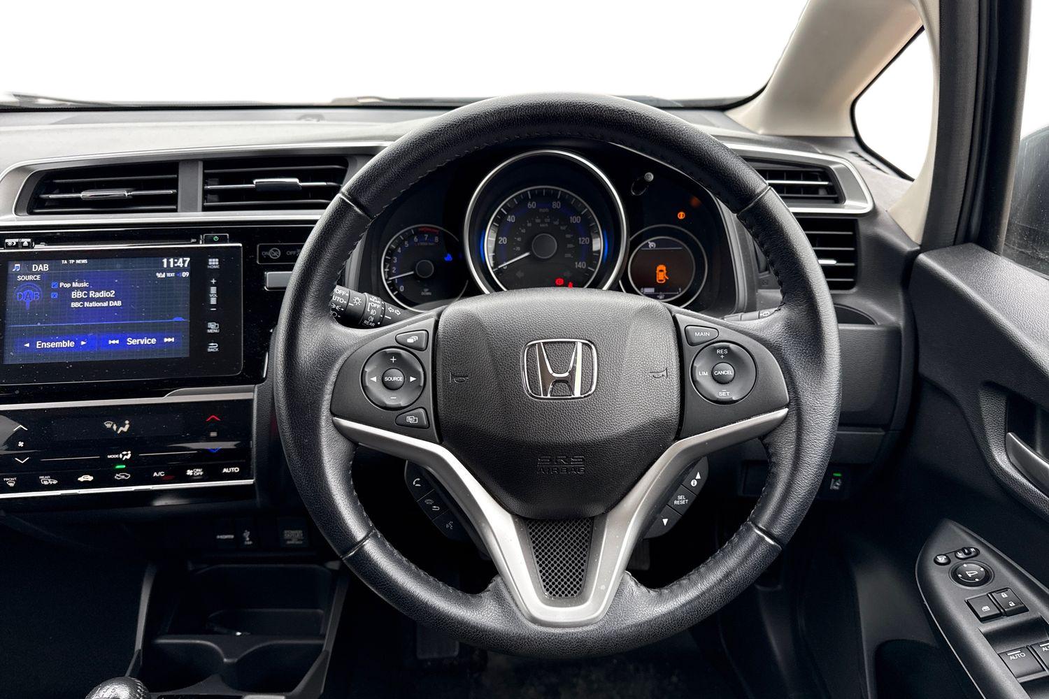 Used Honda Jazz 2019 for sale - 76274748: Photo 5