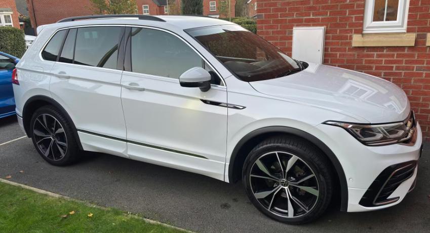 Used Volkswagen Tiguan 2021 for sale - 76774544: Photo 1