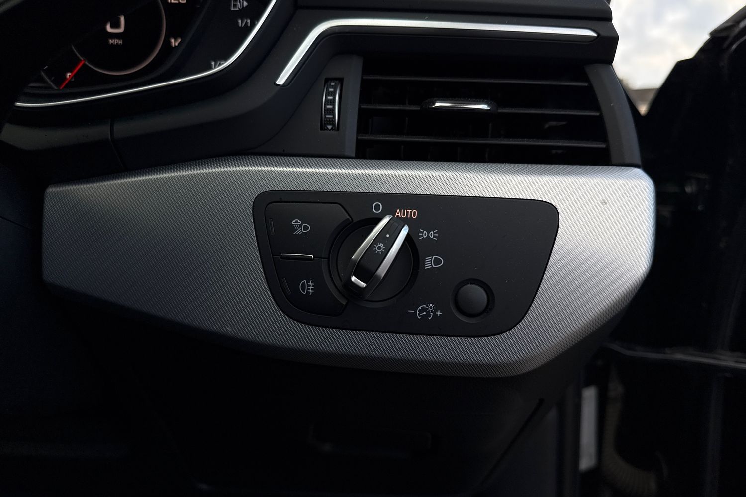 Used Audi A4 Allroad 2018 for sale - 76288150: Photo 11