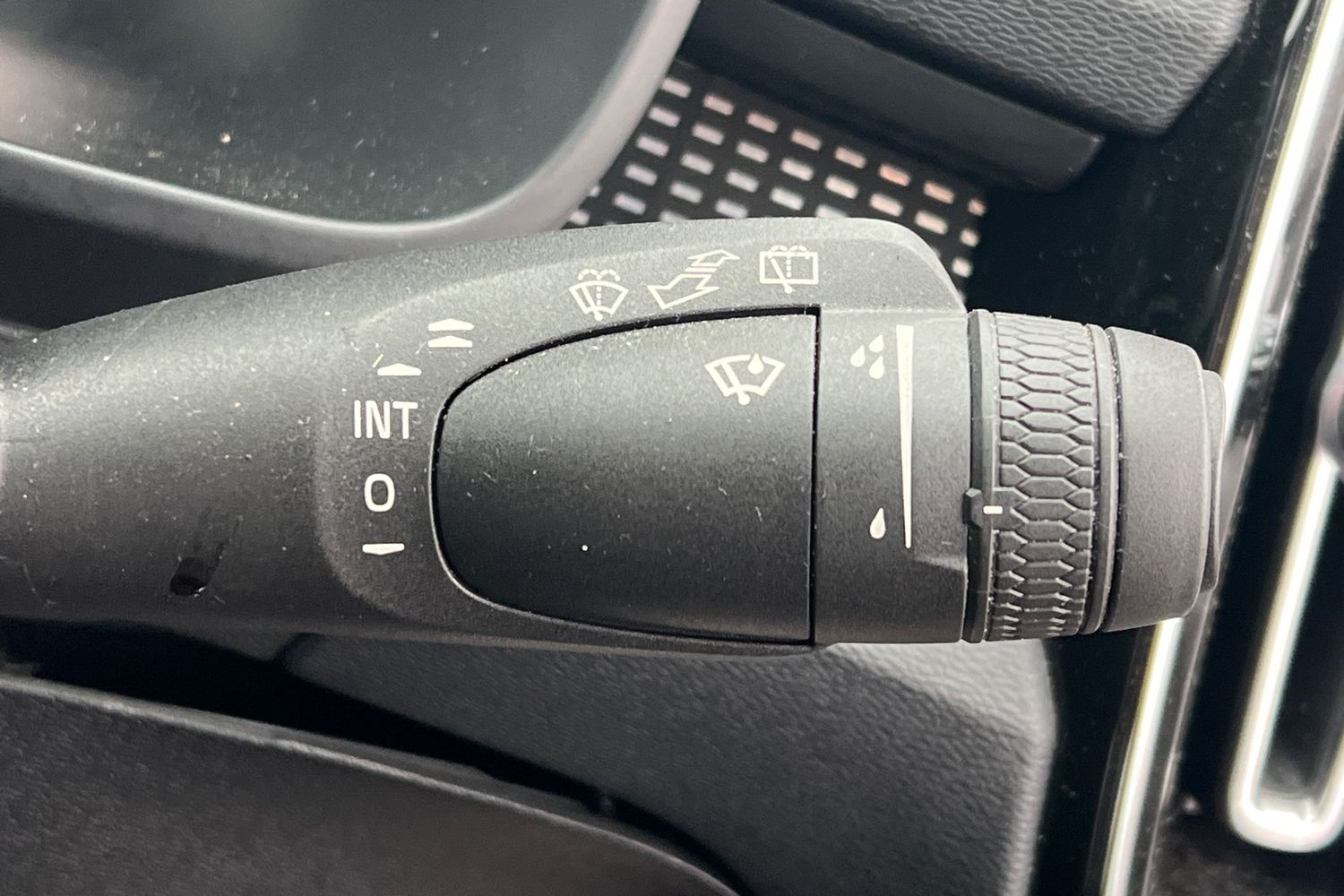 Used Volvo XC40 2021 for sale - 76711753: Photo 14