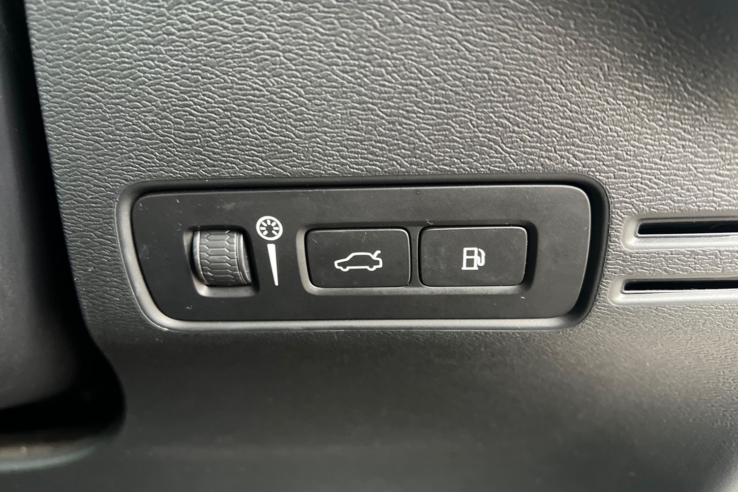 Used Volvo XC40 2021 for sale - 76711753: Photo 16