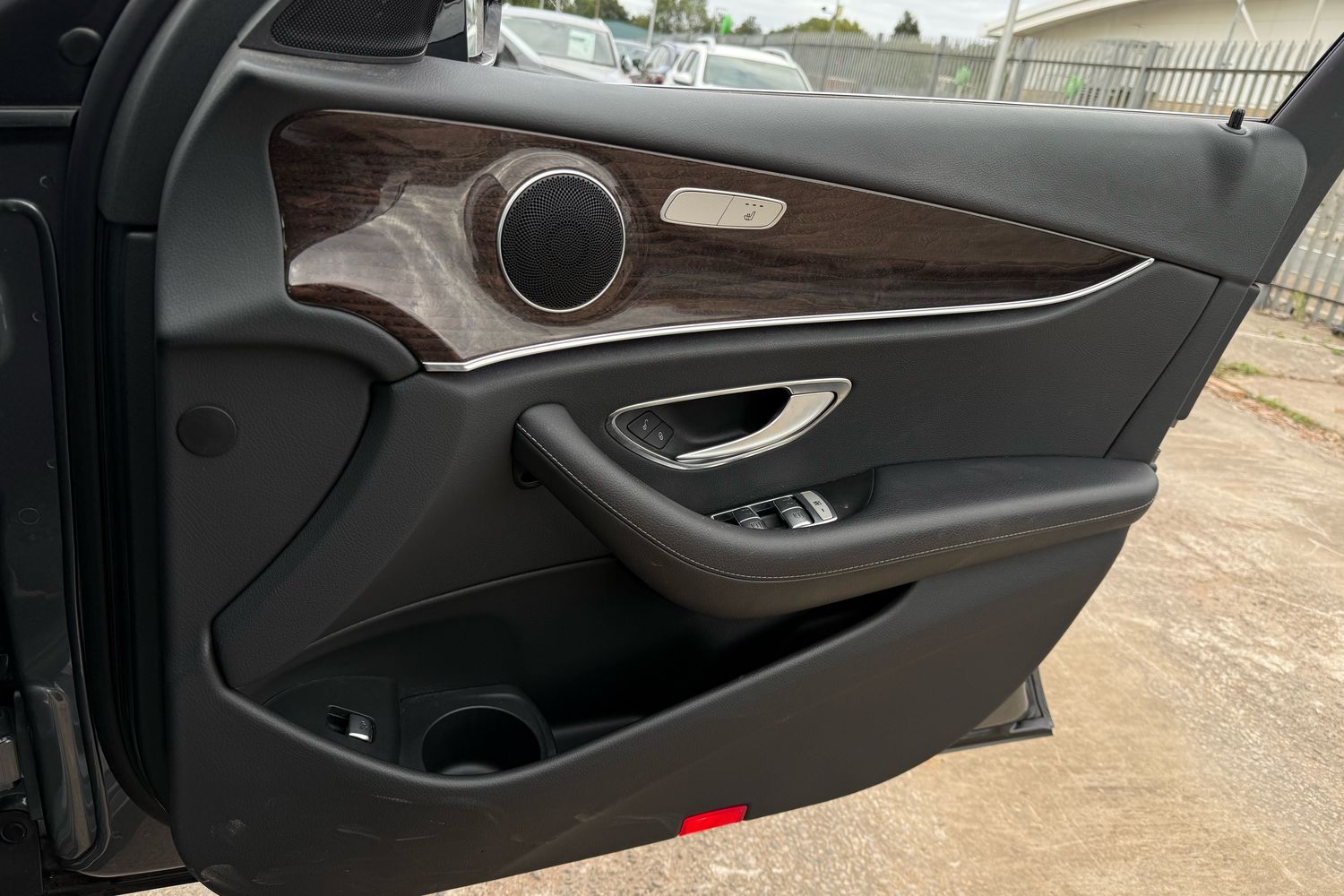 Used Mercedes-Benz E-Class 2022 for sale - 76128288: Photo 13