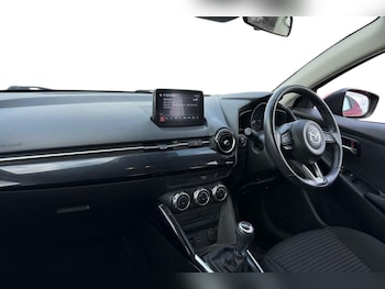 Used Mazda Mazda2 2019 for sale - 75203568: Photo