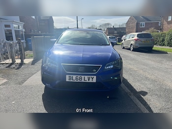 Used SEAT Leon 2019 for sale - 78069975: Photo