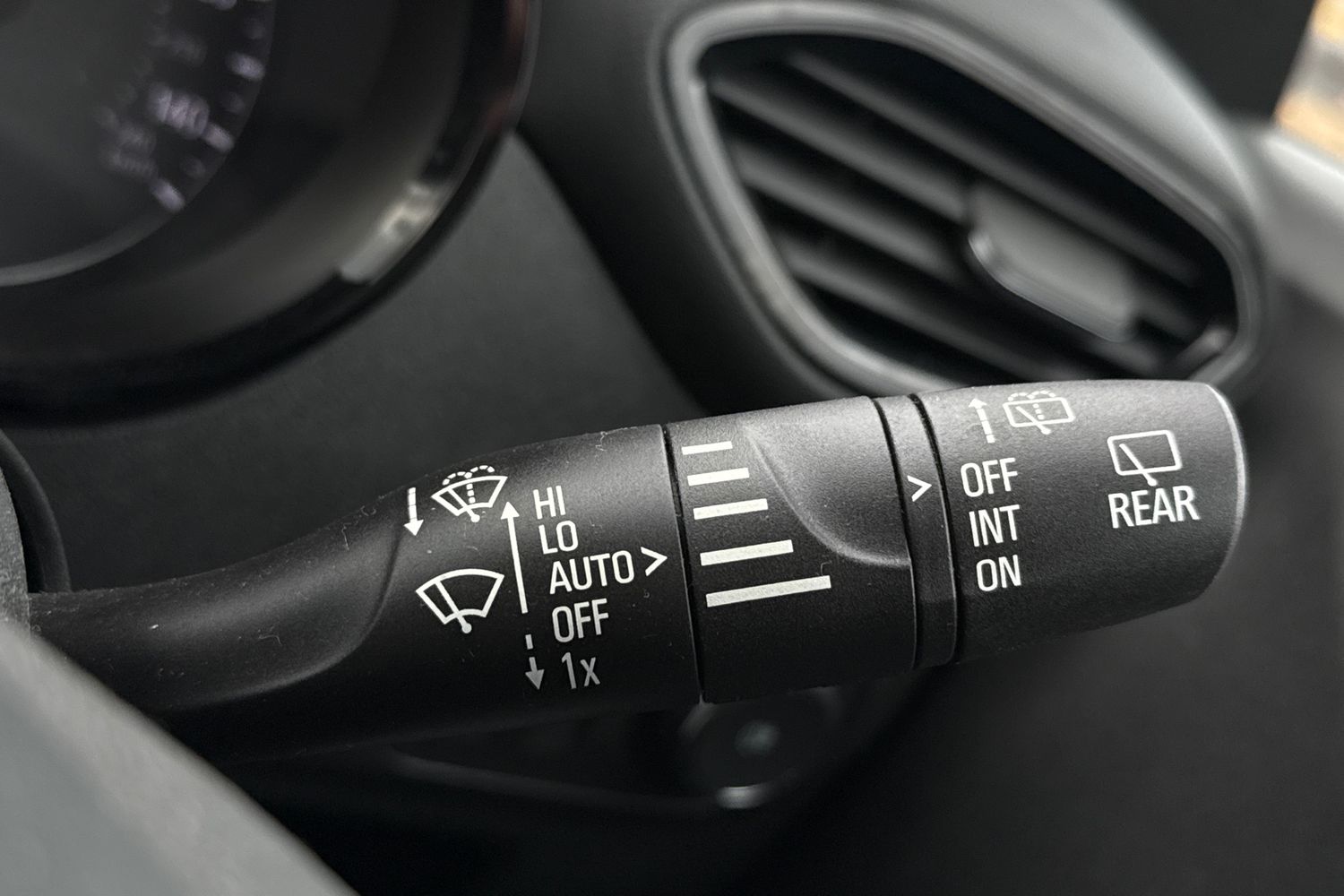 Used Vauxhall Crossland 2022 for sale - 77340989: Photo 12