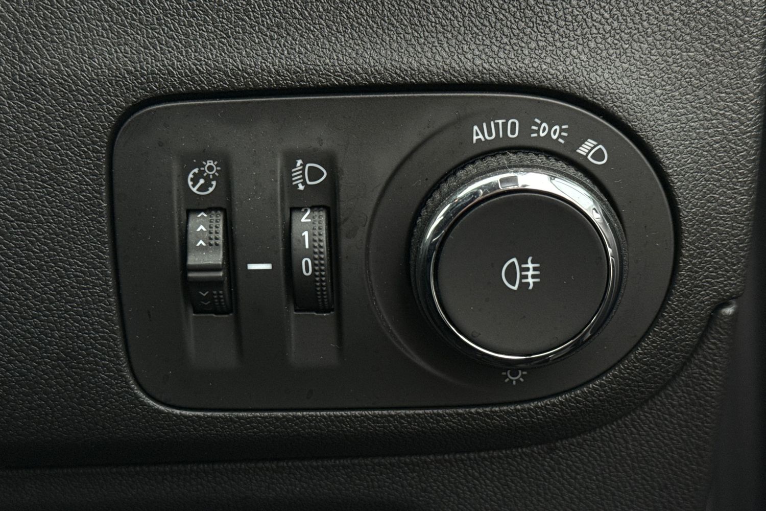 Used Vauxhall Crossland 2022 for sale - 77340989: Photo 14