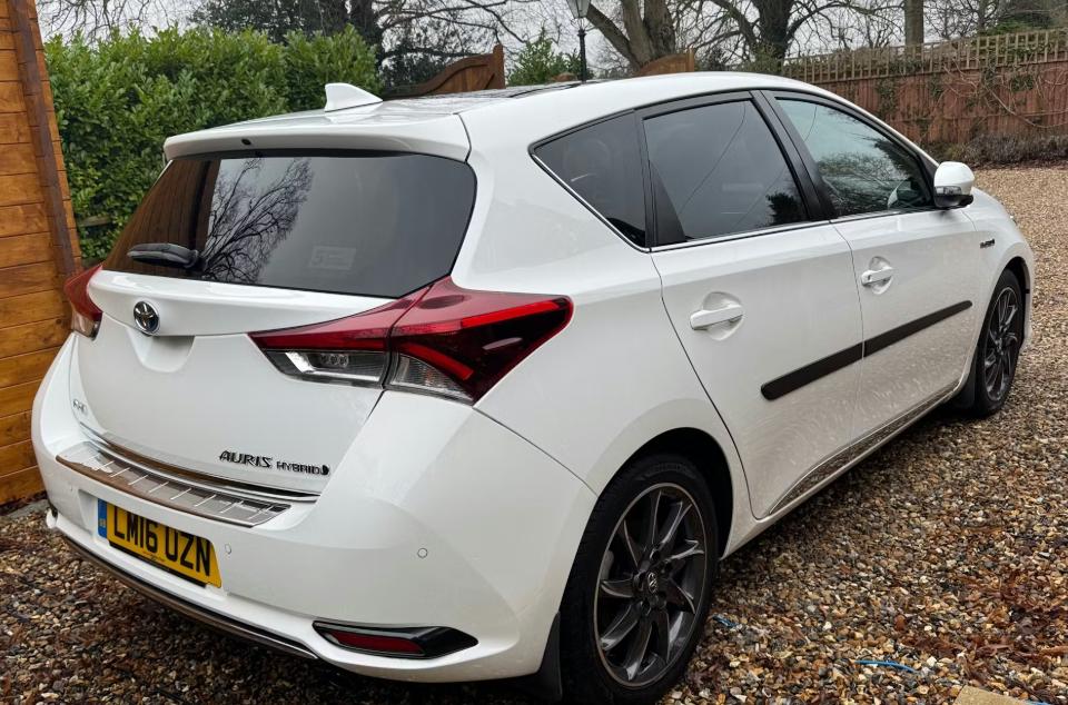 Used Toyota Auris 2016 for sale - 77514892: Photo 2
