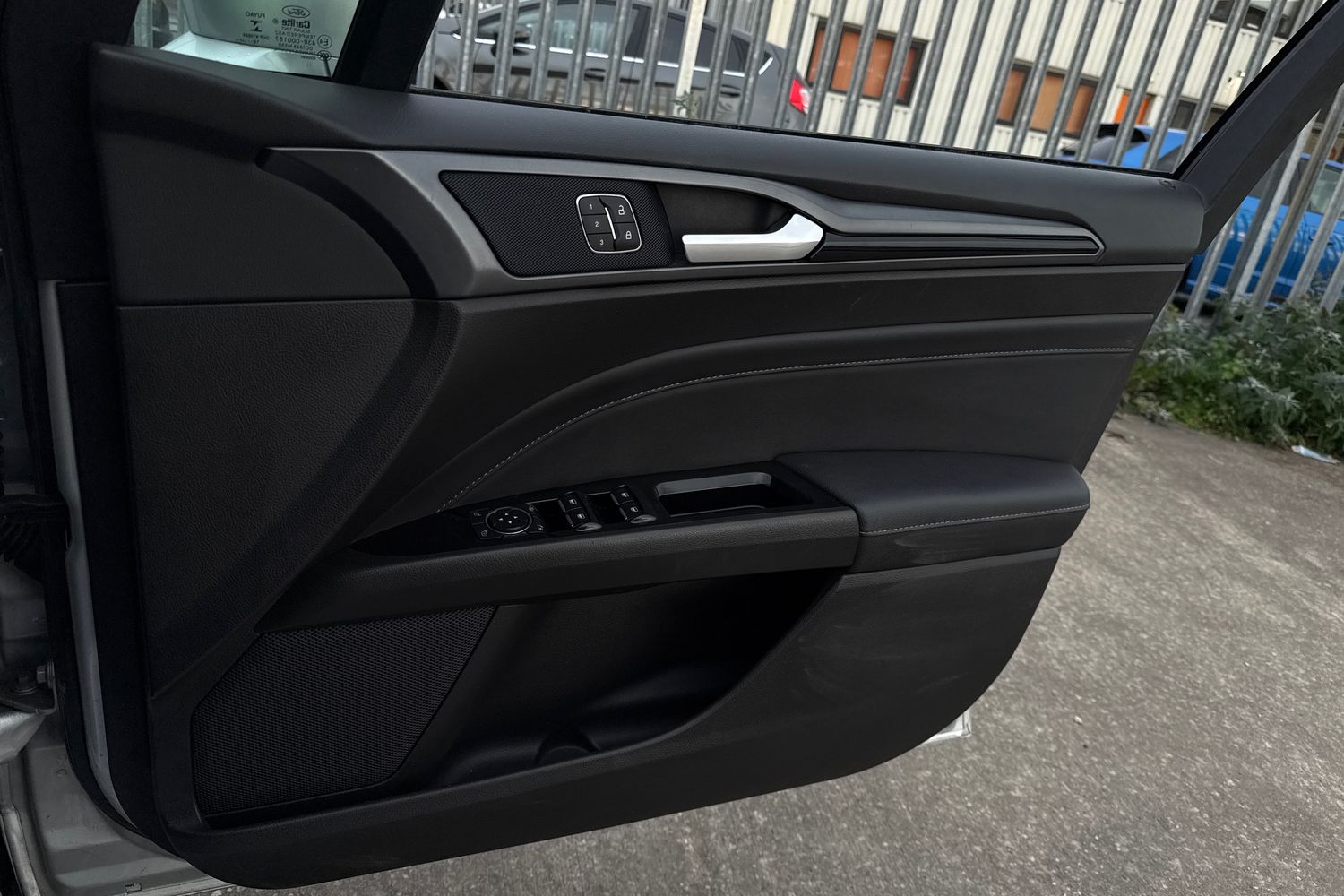 Used Ford Mondeo 2017 for sale - 76353348: Photo 12