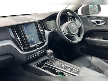 Used Volvo XC60 2018 for sale - 79612671: Photo