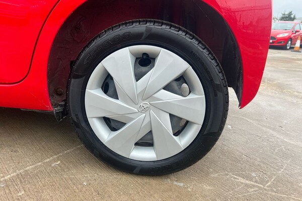 Used Toyota AYGO 2018 for sale - 76128347: Photo 15