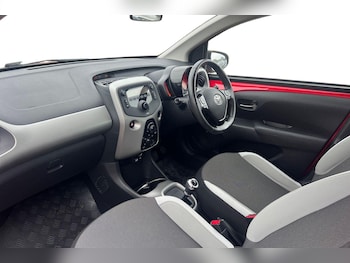 Used Toyota AYGO 2018 for sale - 76128347: Photo 4