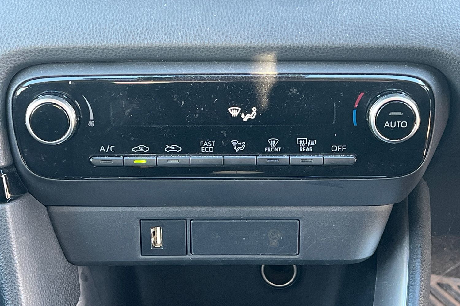 Used Toyota Yaris 2022 for sale - 76569559: Photo 10