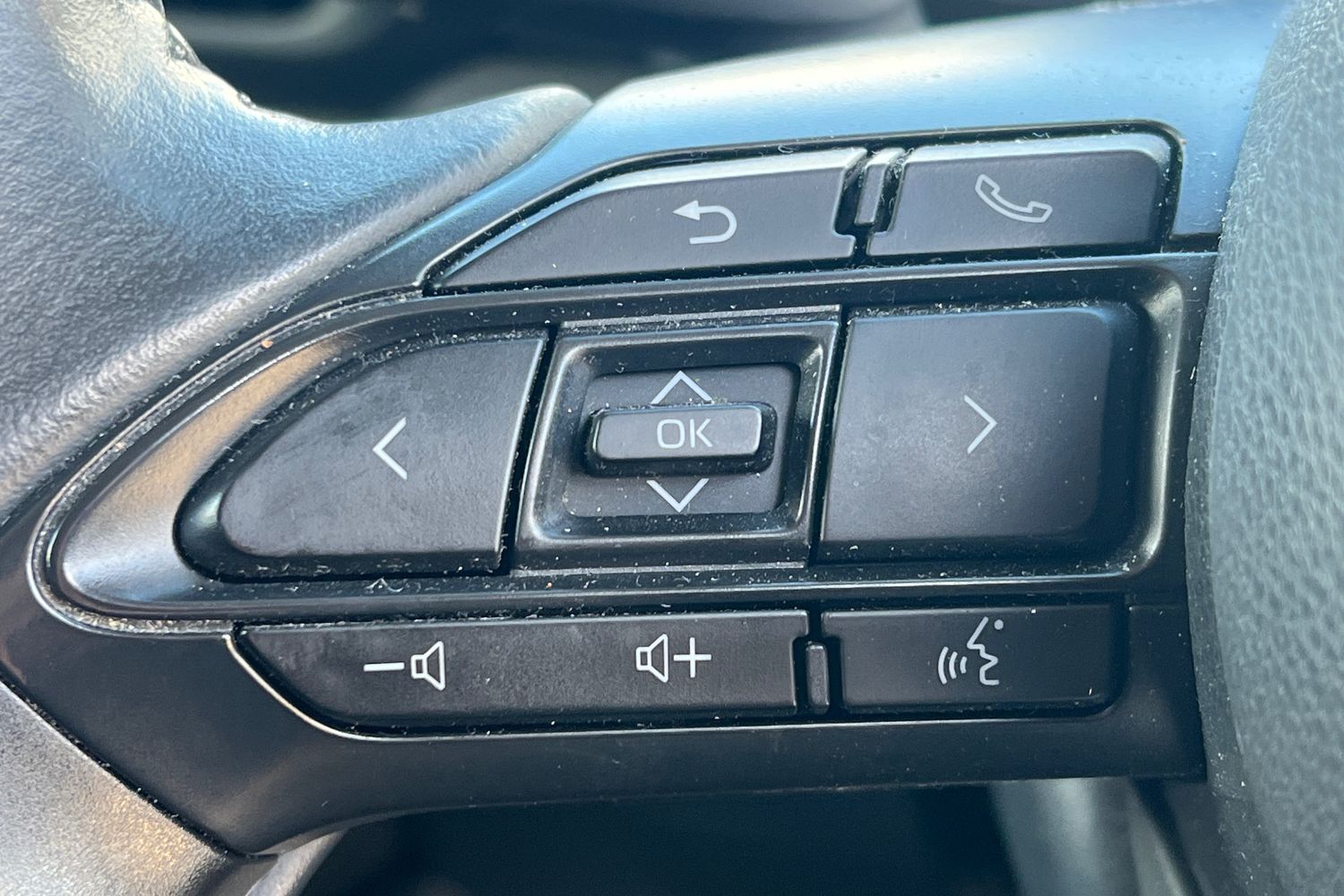 Used Toyota Yaris 2022 for sale - 76569559: Photo 11