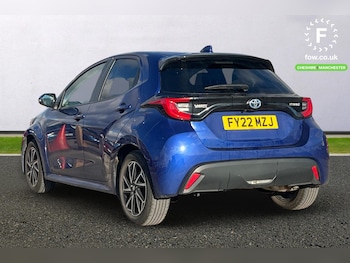 Used Toyota Yaris 2022 for sale - 76569559: Photo