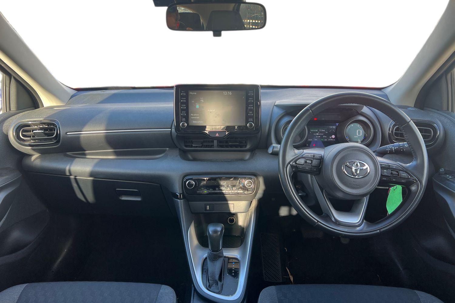 Used Toyota Yaris 2022 for sale - 76569559: Photo 3