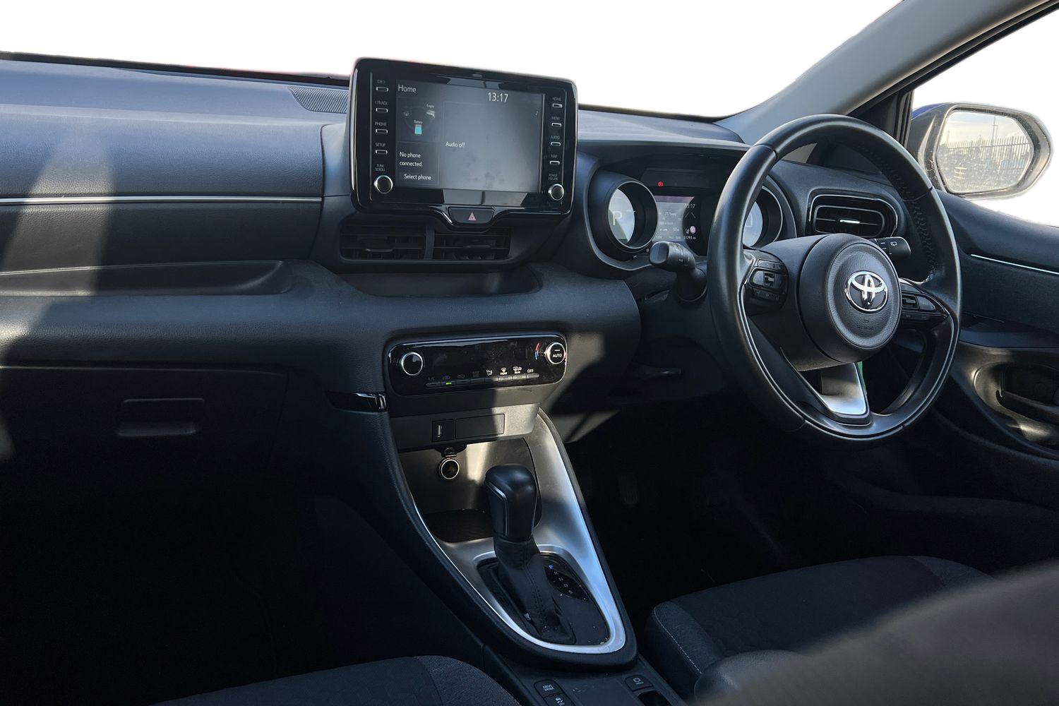 Used Toyota Yaris 2022 for sale - 76569559: Photo 4