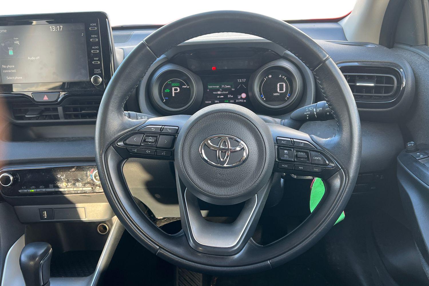 Used Toyota Yaris 2022 for sale - 76569559: Photo 5