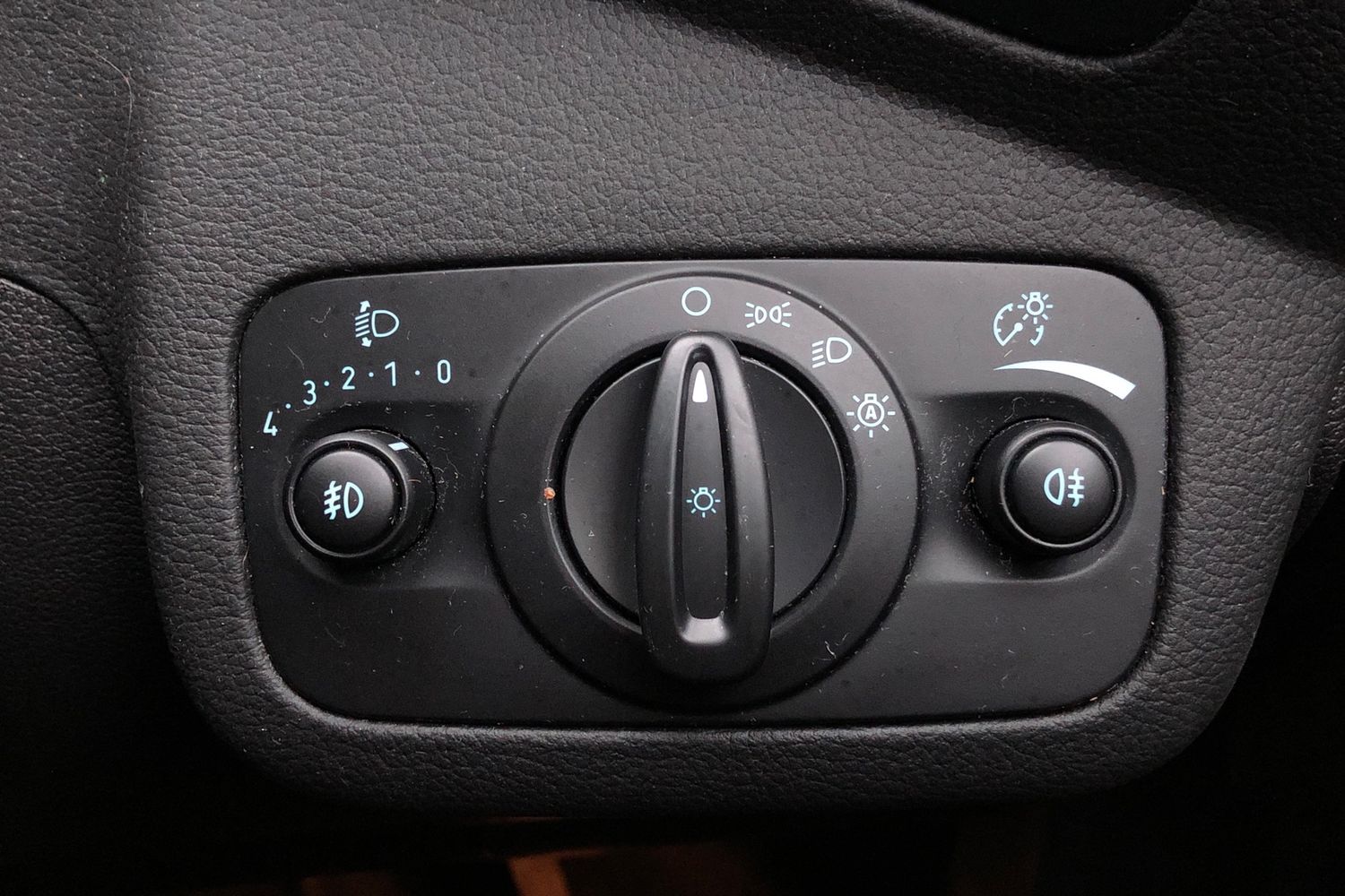 Used Ford Kuga 2019 for sale - 77451004: Photo 17