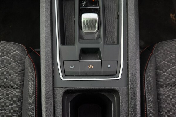 Used SEAT Leon 2020 for sale - 75626213: Photo 8