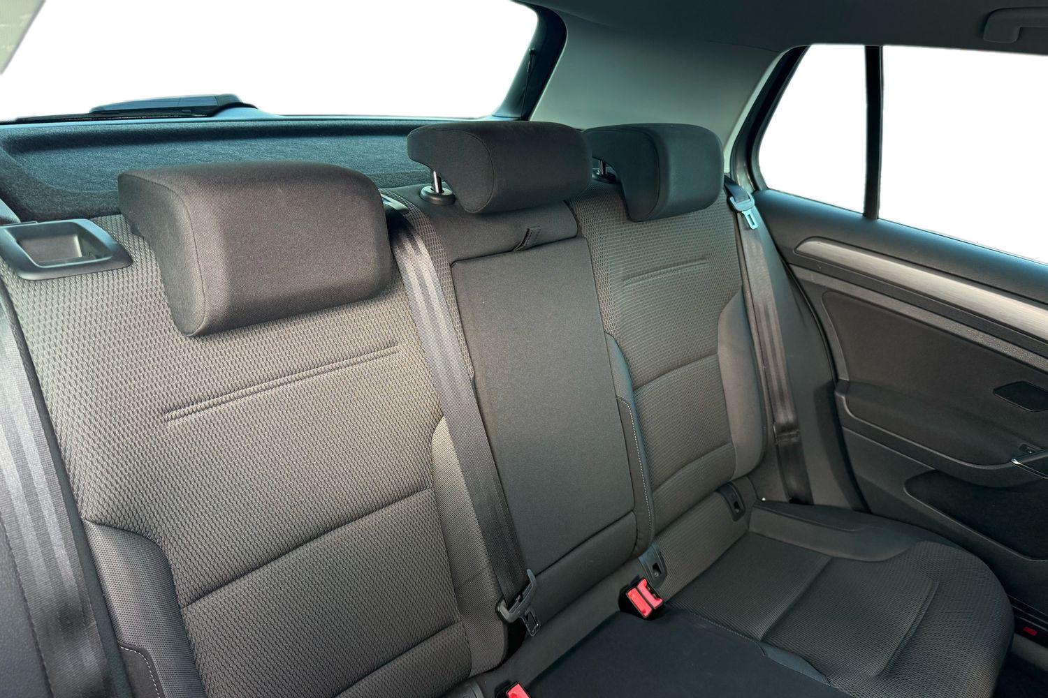 Used Volkswagen Golf 2019 for sale - 75938042: Photo 14