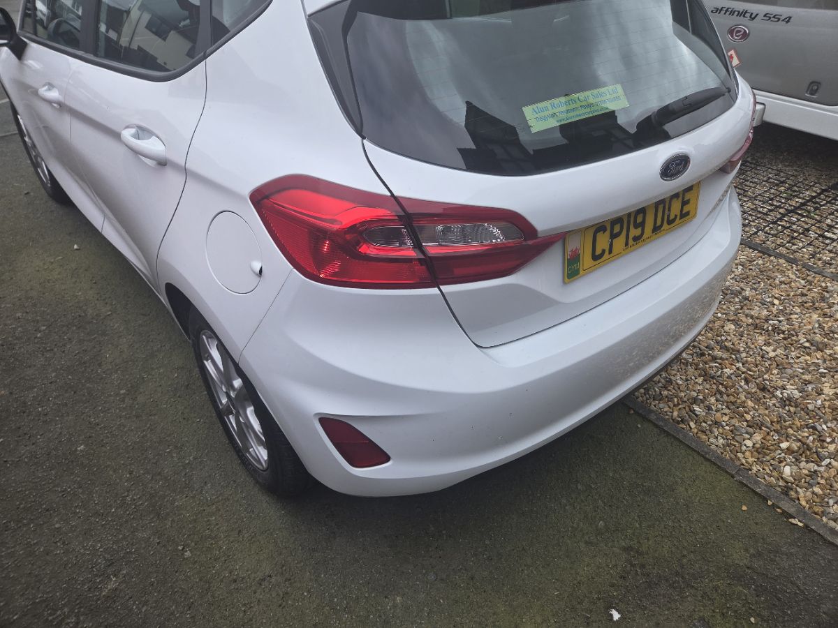 Used Ford Fiesta 2019 for sale - 78097756: Photo 3