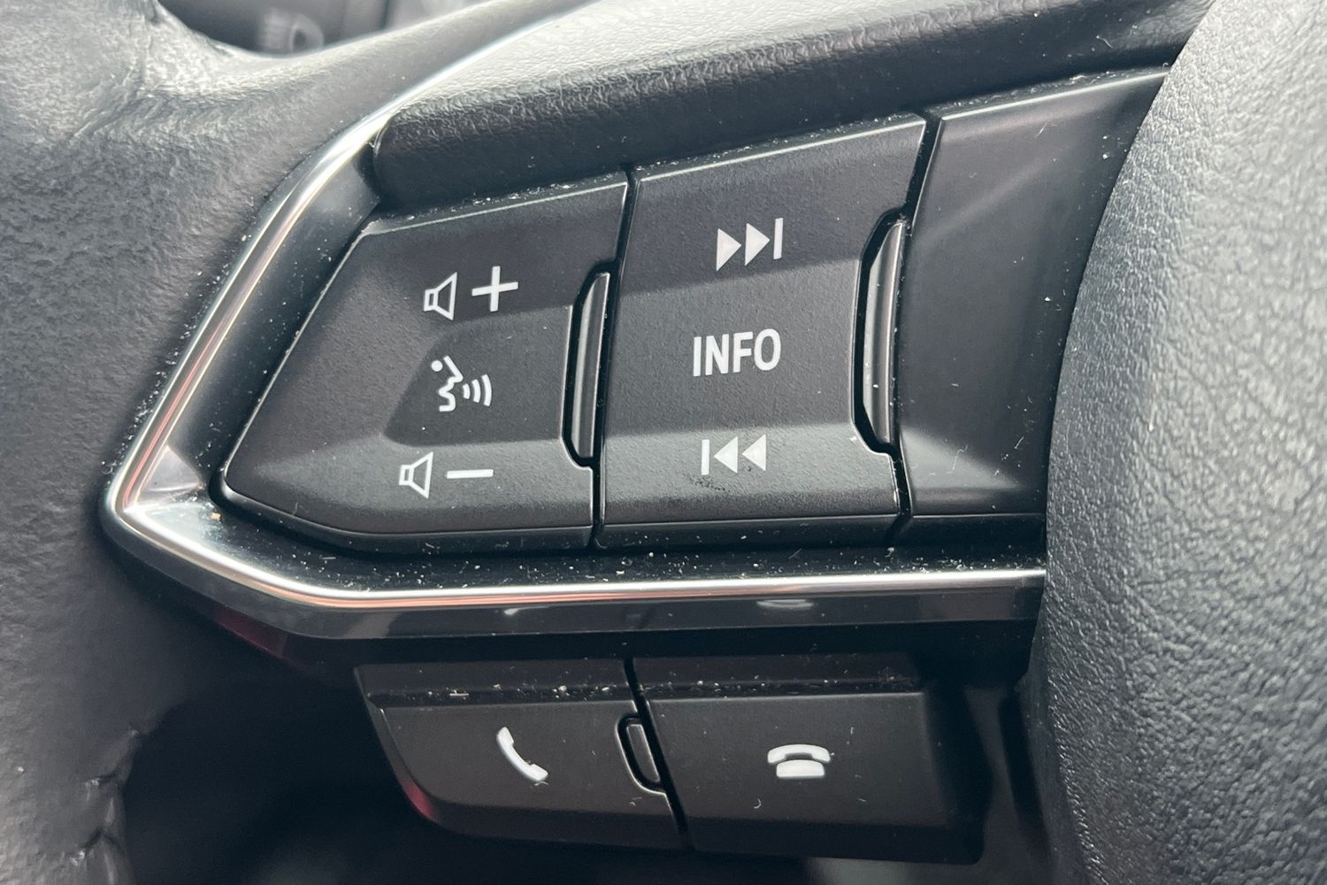 Used Mazda Mazda2 2020 for sale - 77527408: Photo 8