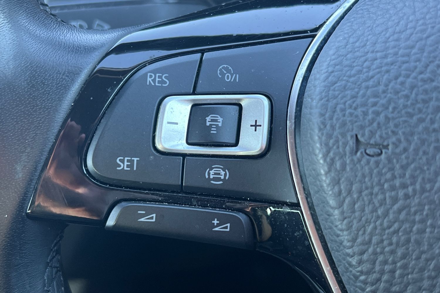 Used Volkswagen Tiguan 2018 for sale - 76798331: Photo 14