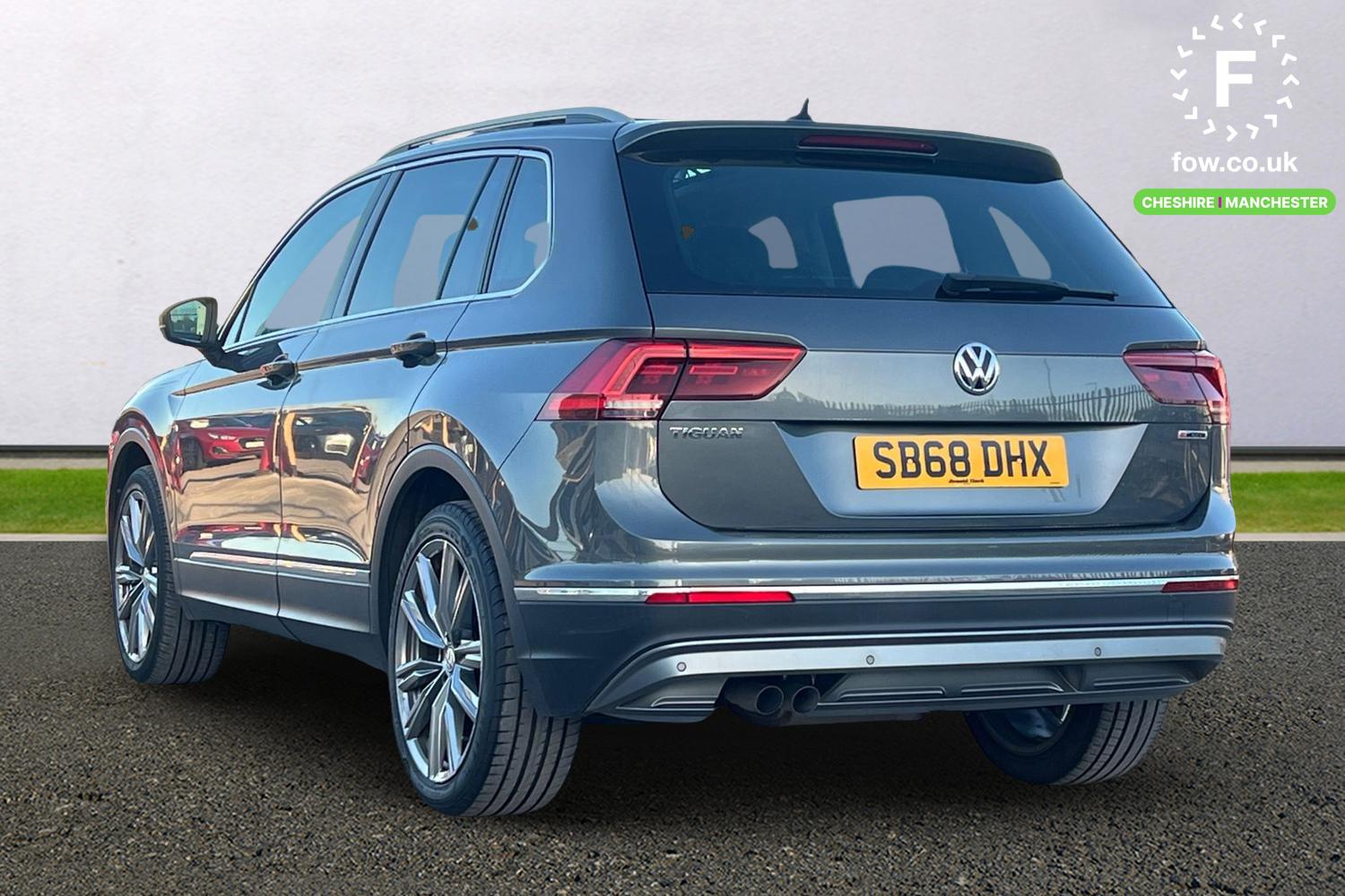 Used Volkswagen Tiguan 2018 for sale - 76798331: Photo 2