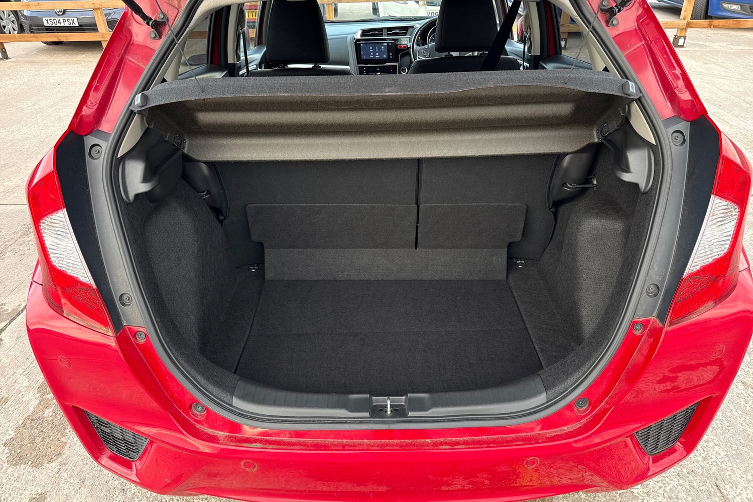 Used Honda Jazz 2016 for sale - 76288145: Photo 15