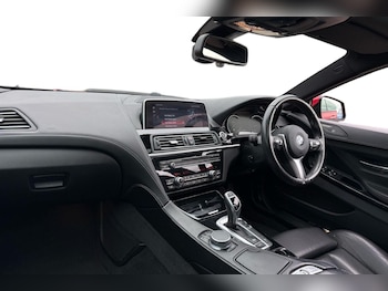 Used BMW 6 Series 2018 for sale - 77515115: Photo