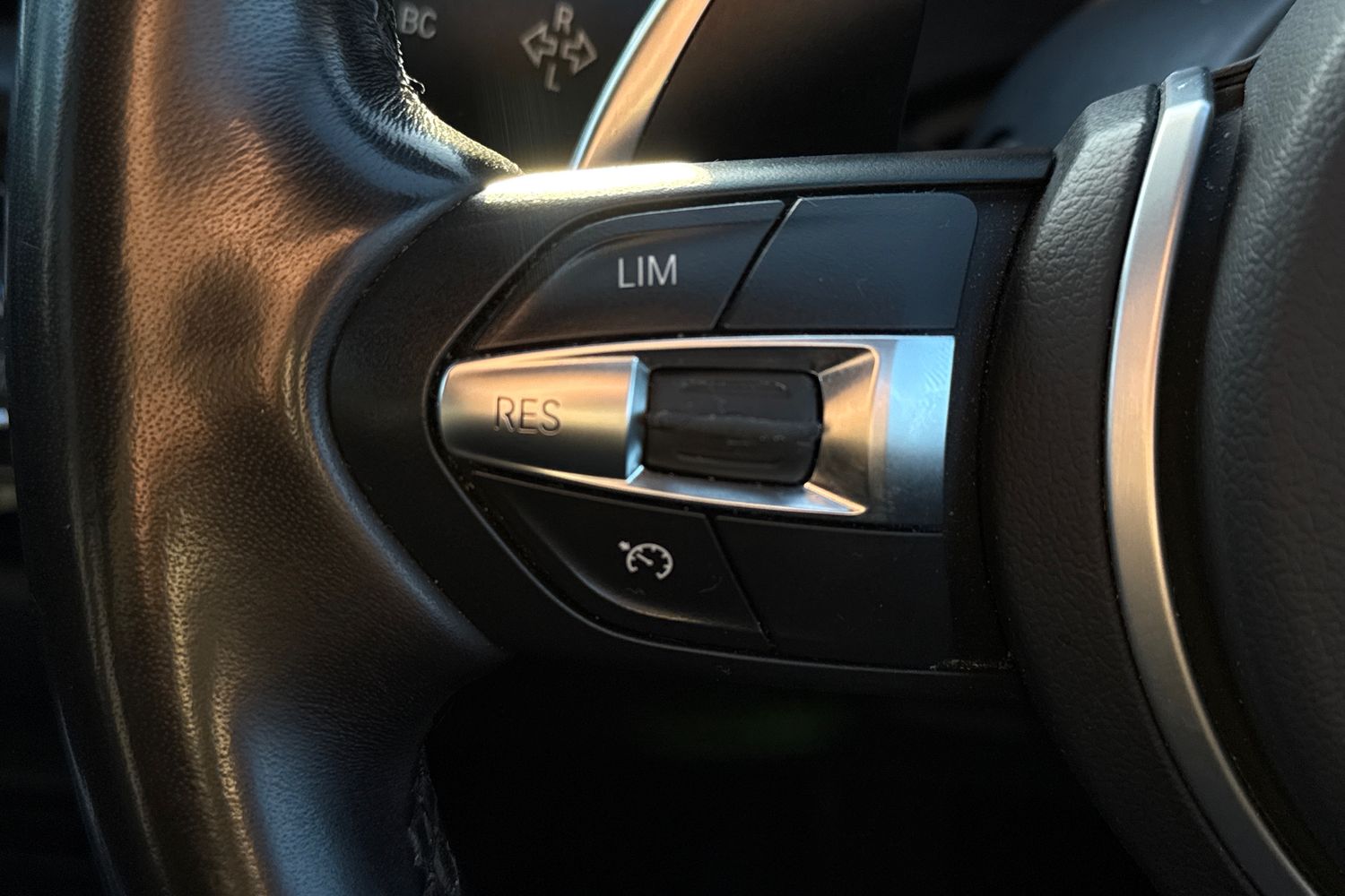 Used BMW 3 Series 2017 for sale - 77515063: Photo 11