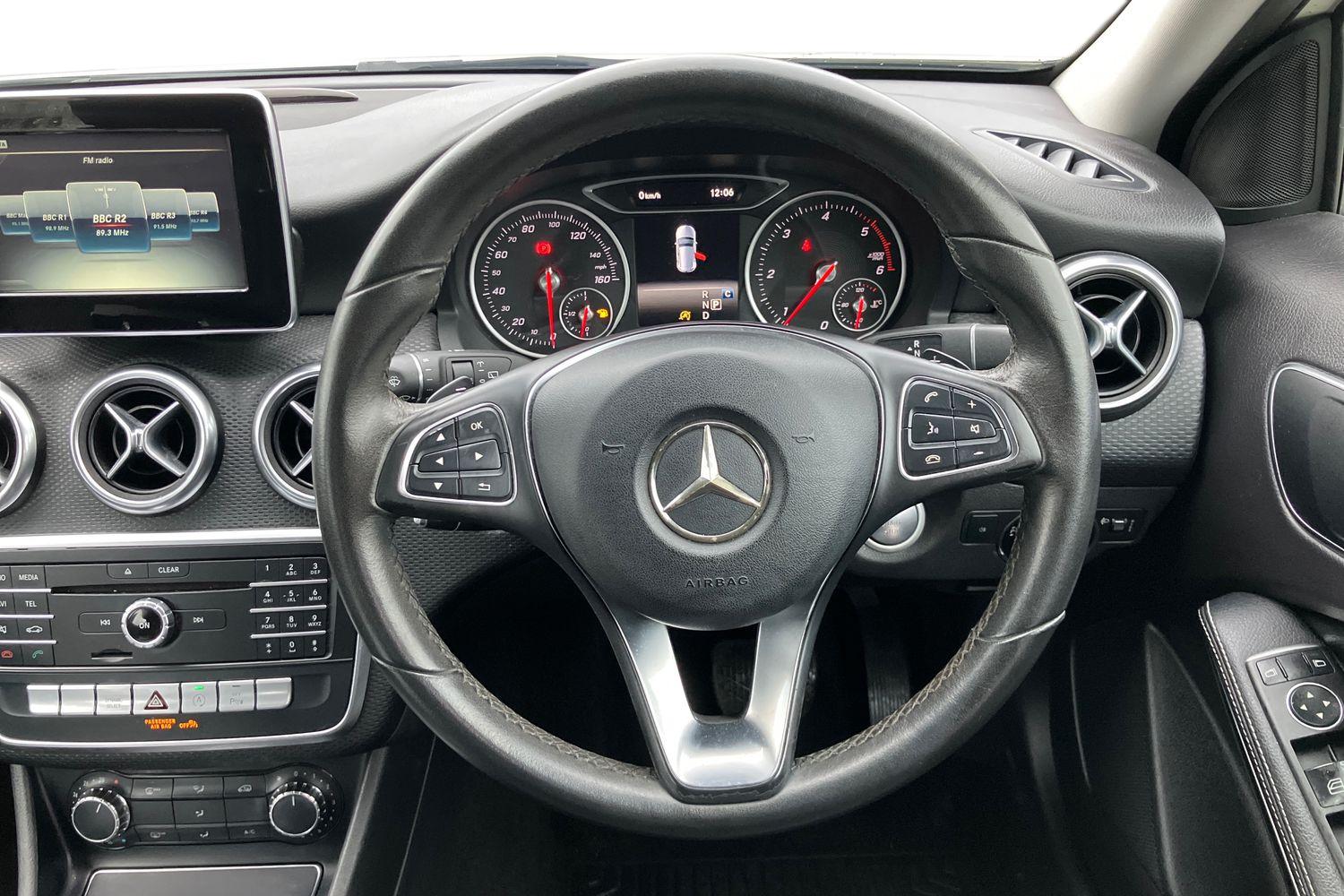 Used Mercedes-Benz A-Class 2017 for sale - 77649485: Photo 5