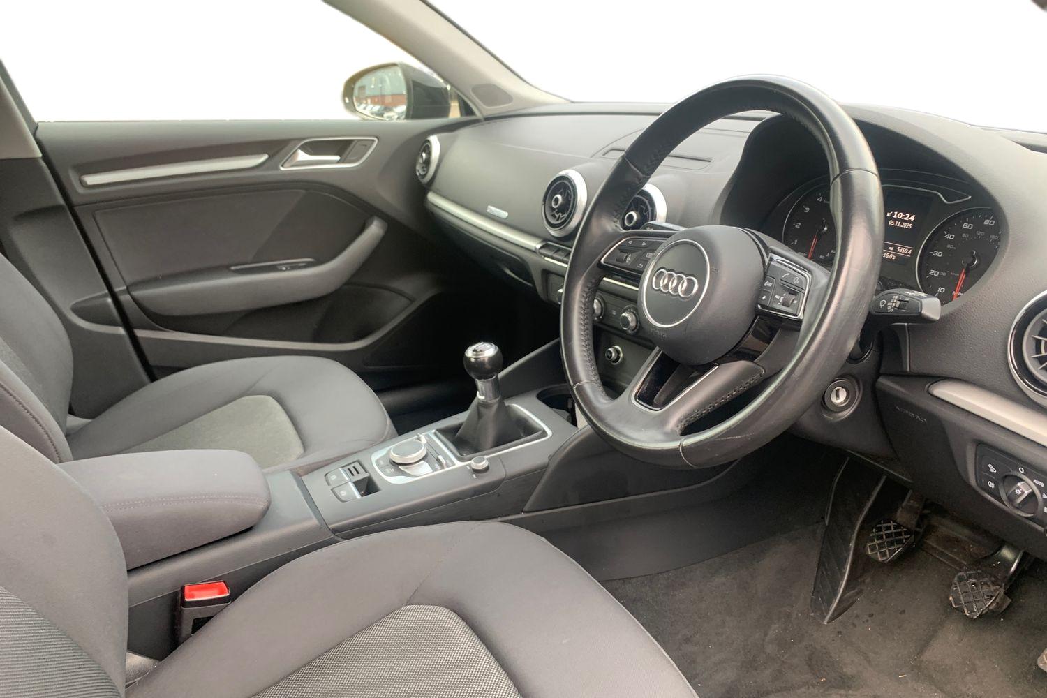 Used Audi A3 2017 for sale - 76909539: Photo 3