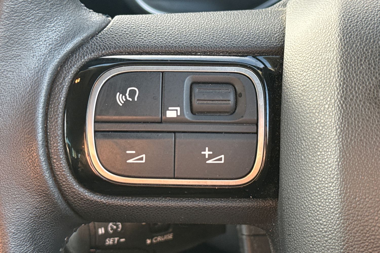 Used Citroen C3 Aircross 2020 for sale - 76774554: Photo 6