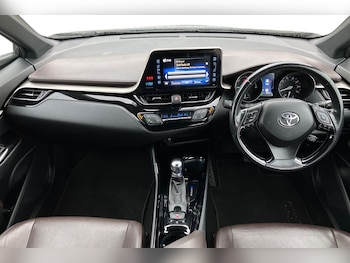 Used Toyota C-HR 2018 for sale - 78466762: Photo